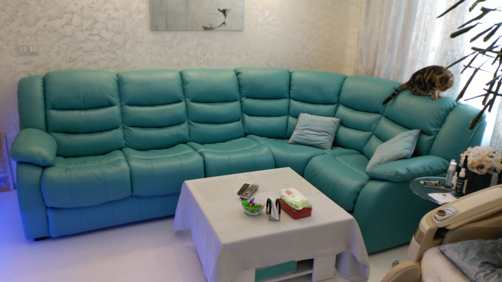 Перетяжка дивана на дому. Нолинск