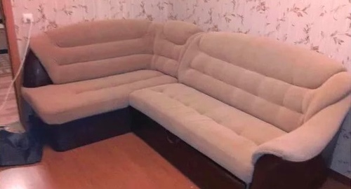 Перетяжка углового дивана. Нолинск
